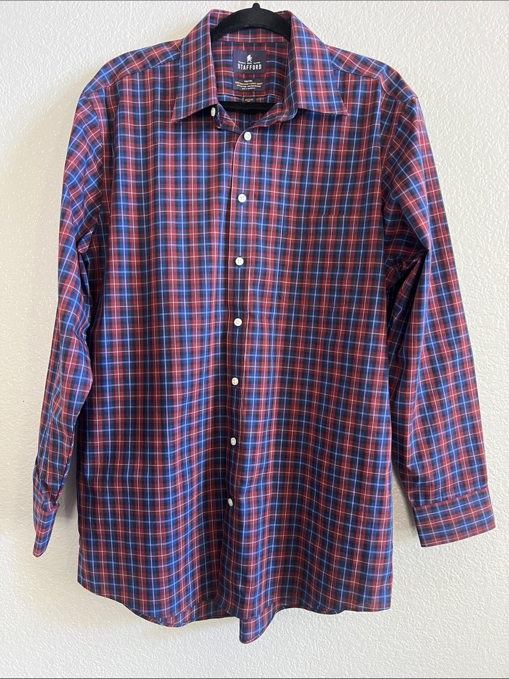 Stafford Travel Button Down Long Sleeve Burgundy/Blue Size 16 1/2  34 34-35
